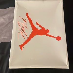 Air Jordan 4 retro white/Oreo 2021 release brand new never worn size 9